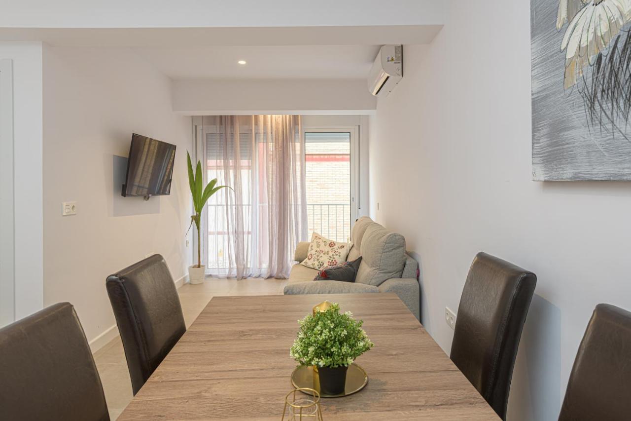 Wintowinrentals Malaga Center, Comfortable And Renovated Екстериор снимка
