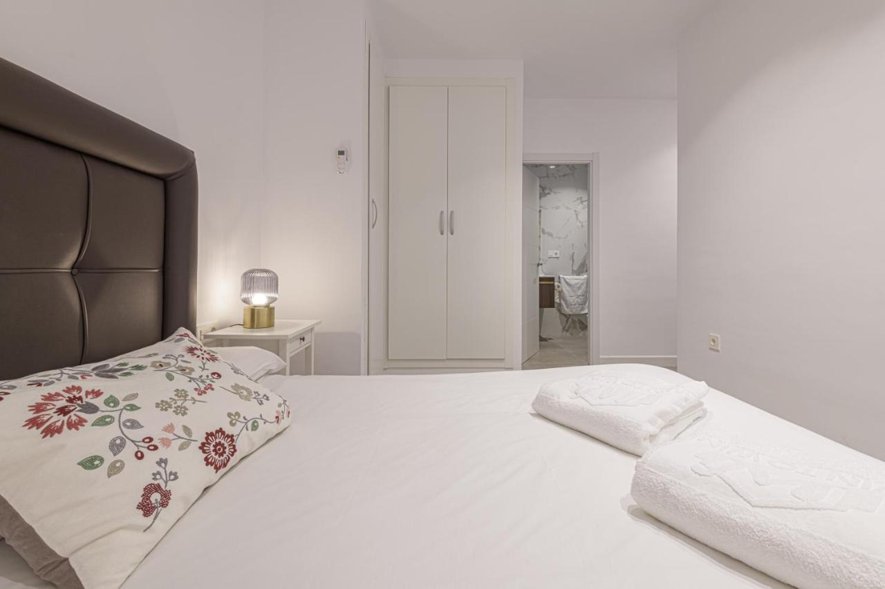 Wintowinrentals Malaga Center, Comfortable And Renovated Екстериор снимка